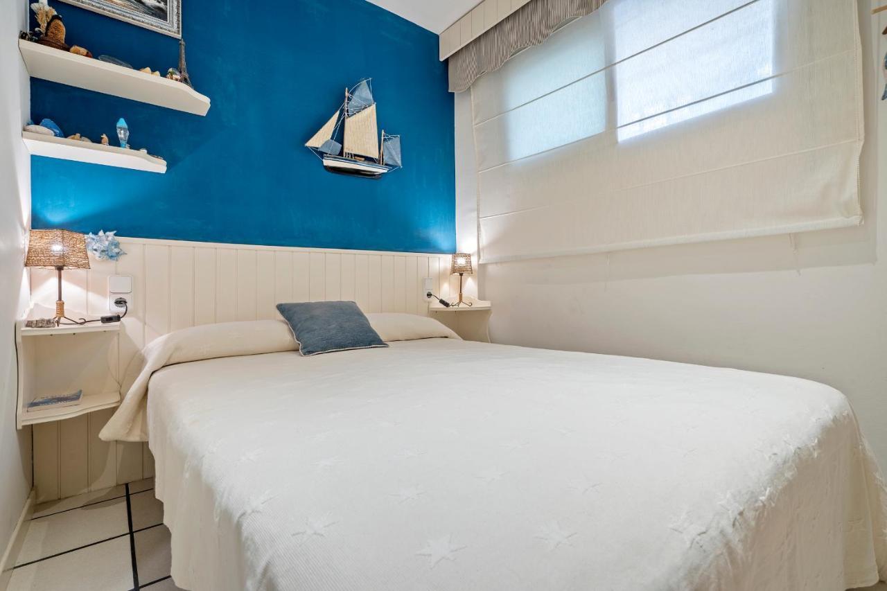 Hauzify I Apartament Capellans Salou Esterno foto
